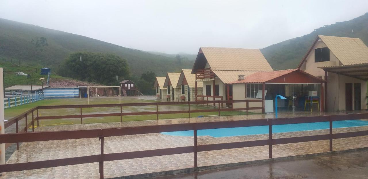 Pousada Recanto Feliz Carvalhos Mg Zewnętrze zdjęcie